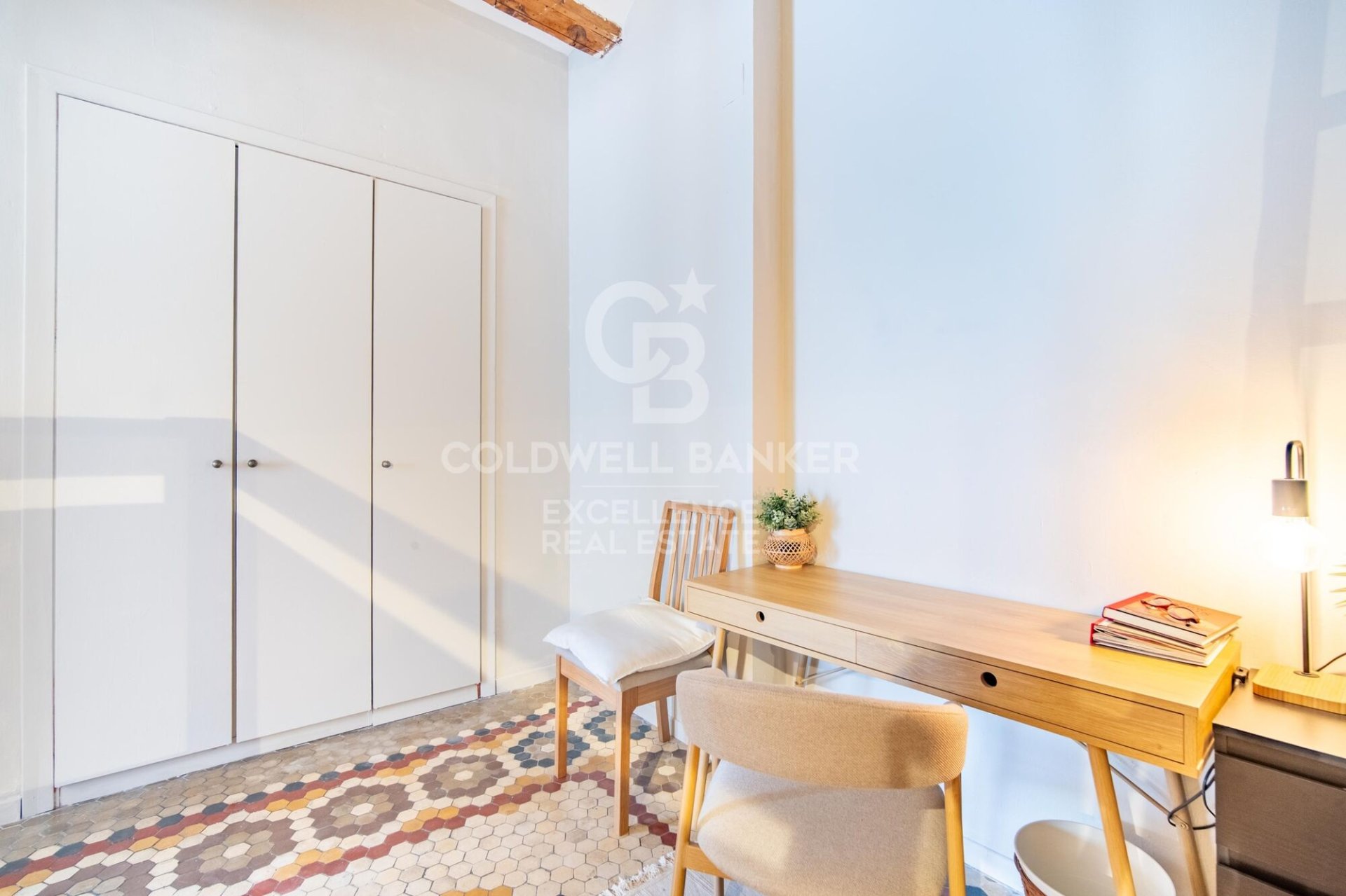 Appartamento a Valencia, Spagna 3 camere da letto, 145 mq. N° 178399