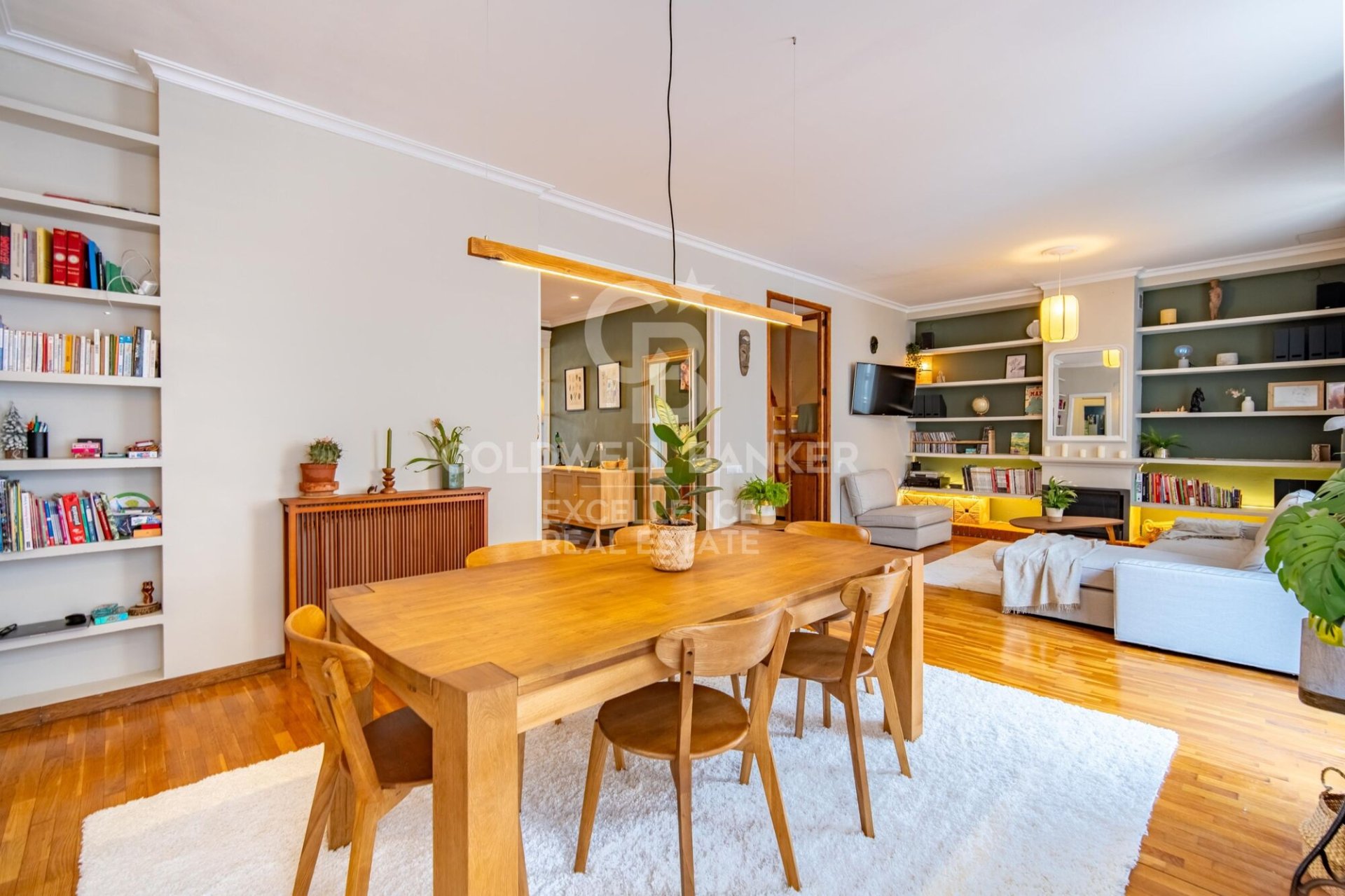 Appartamento a Valencia, Spagna 3 camere da letto, 145 mq. N° 178399