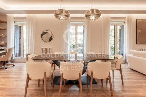 Huoneisto Madrid, Espanja 3 makuuhuonetta, 185 m2 No. 178402