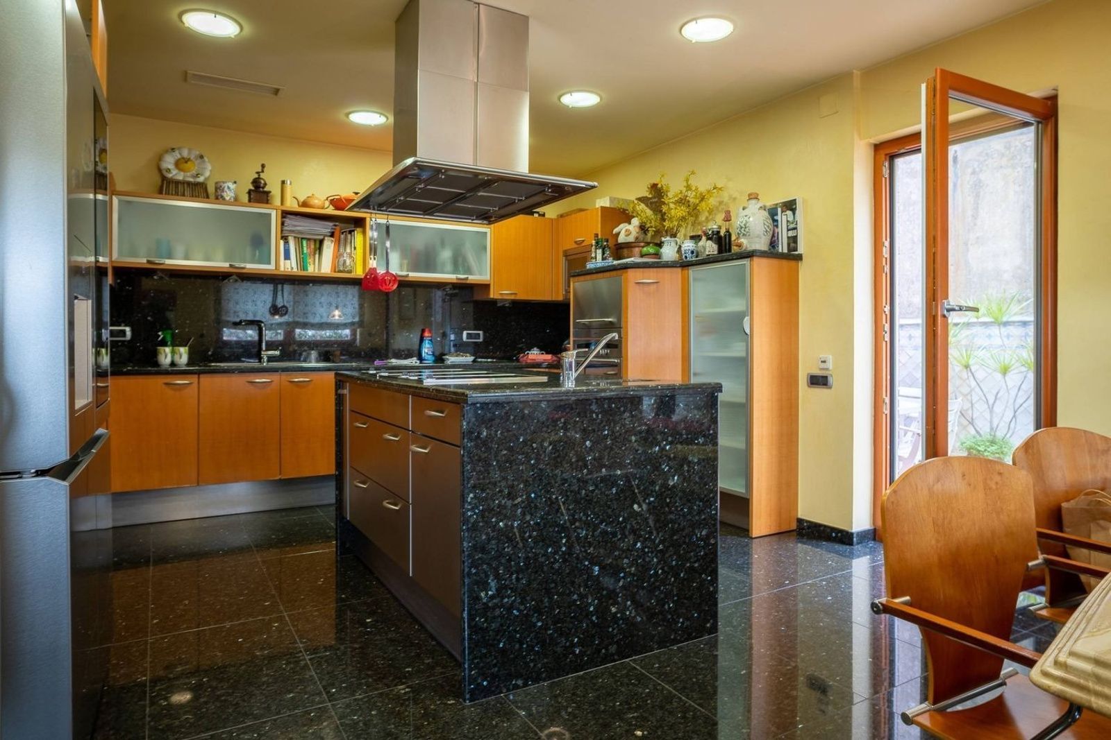 Dom w Esplugues de Llobregat, Barcelona, Hiszpania 5 sypialni, 553 mkw. nr 184605