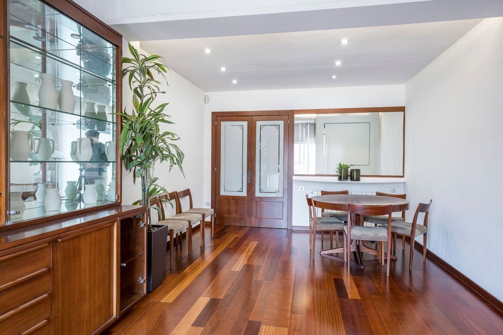 Apartment in Barcelona, Spain 3 bedrooms, 121 sq.m. No. 184604