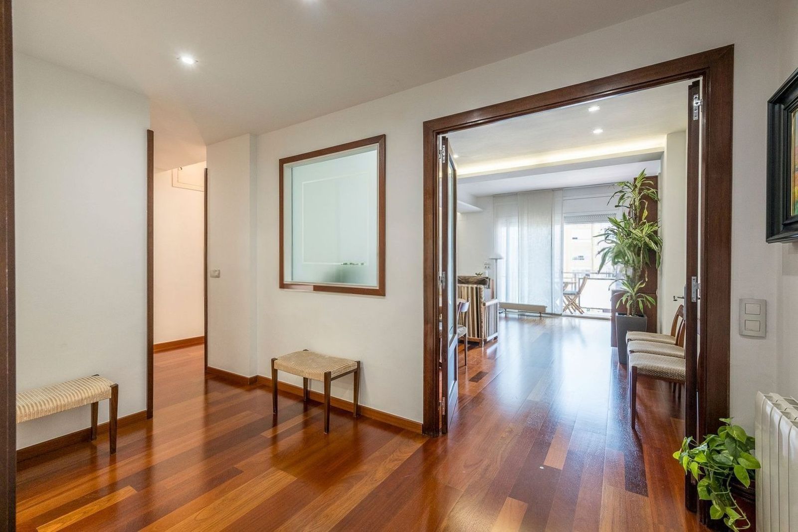Apartment in Barcelona, Spain 3 bedrooms, 121 sq.m. No. 184604