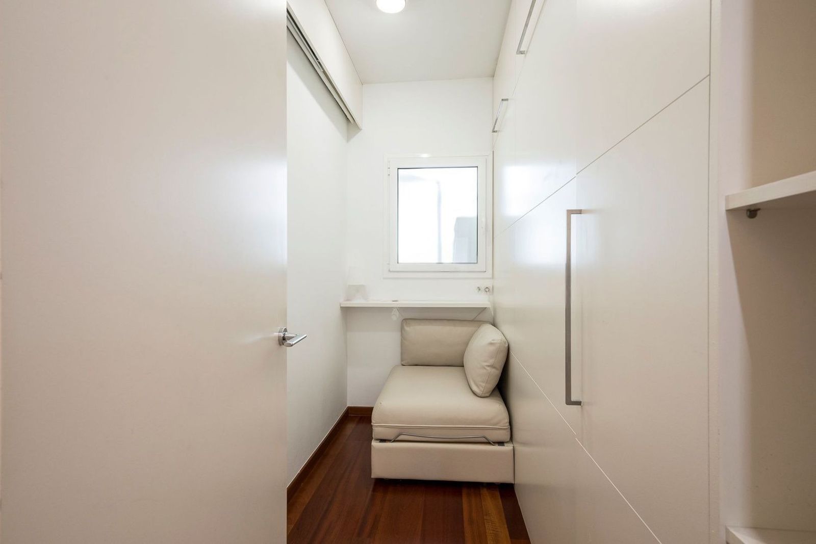 Apartment in Barcelona, Spain 3 bedrooms, 121 sq.m. No. 184604
