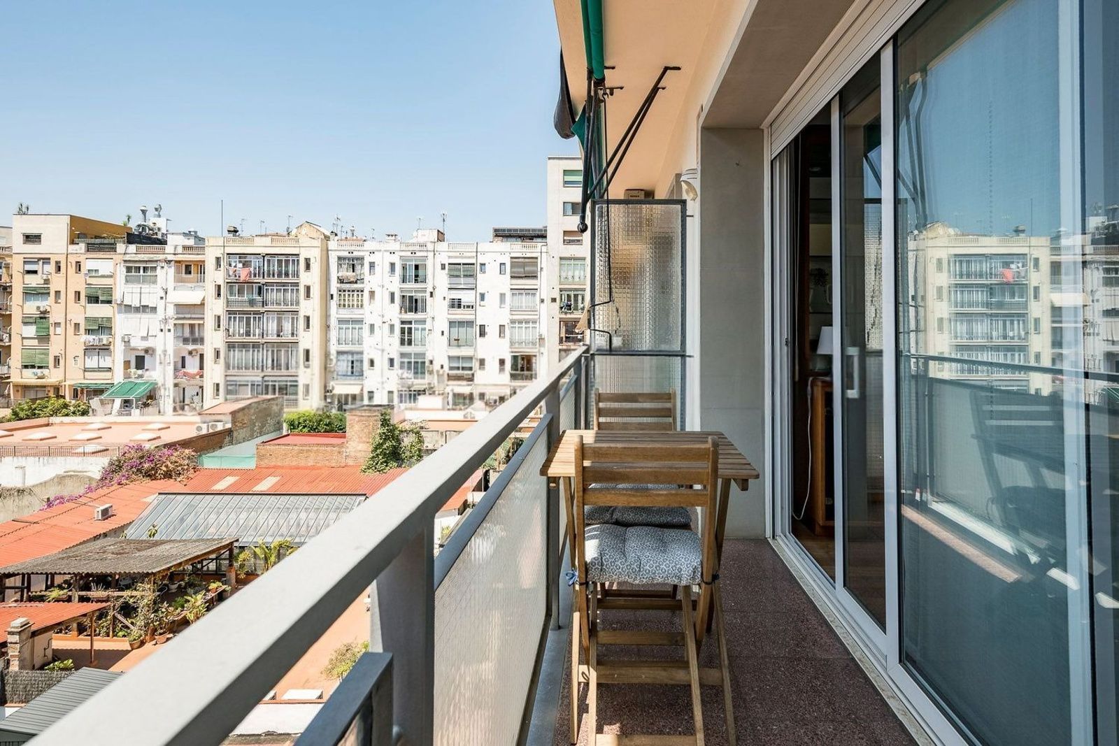 Apartment in Barcelona, Spain 3 bedrooms, 121 sq.m. No. 184604