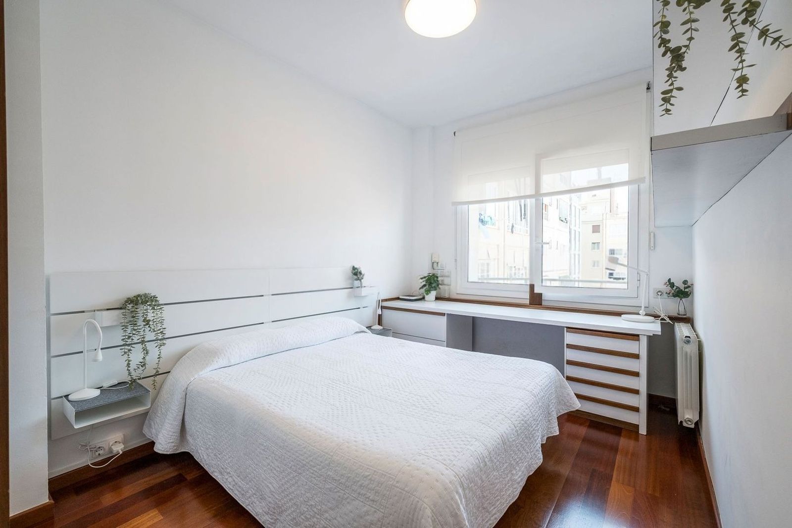 Apartment in Barcelona, Spain 3 bedrooms, 121 sq.m. No. 184604