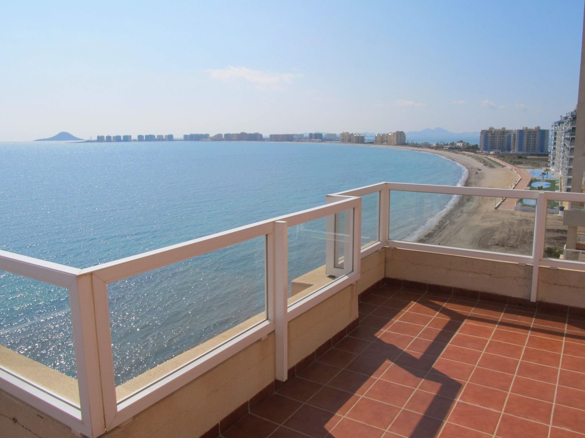 Apartment in La Manga del Mar Menor, Murcia, Spain 3 bedrooms, 175 sq.m. No. 80340