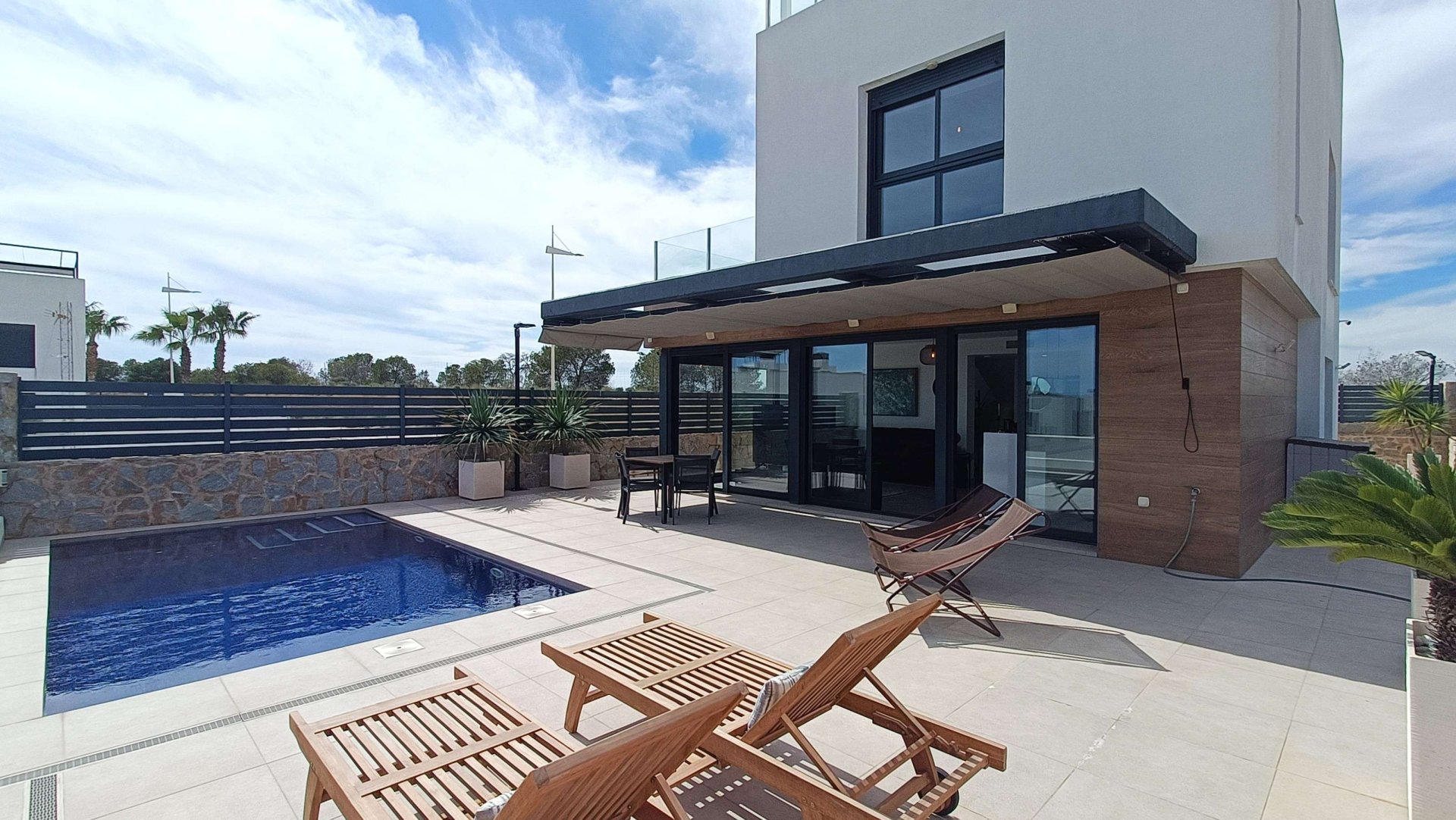 Huvila Algorfa, Alicante, Espanja 3 makuuhuonetta, 266 m2 No. 189624