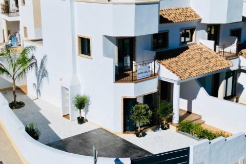 Townhouse in Cox, Alicante, Spain 3 bedrooms, 195 sq.m. No. 189629