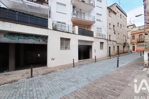 Commercial property à Reus, Tarragona, Espagne 3 chambres, 355 m2 No. 185343