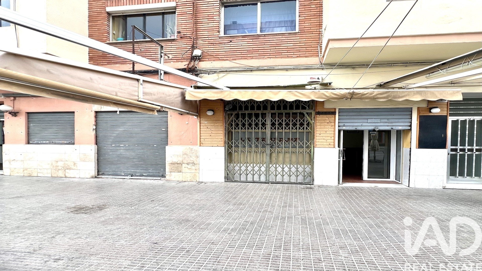 Propiedad comercial en Vila Joiosa, Alicante, España 1 dormitorio, 69 m2 No. 185342