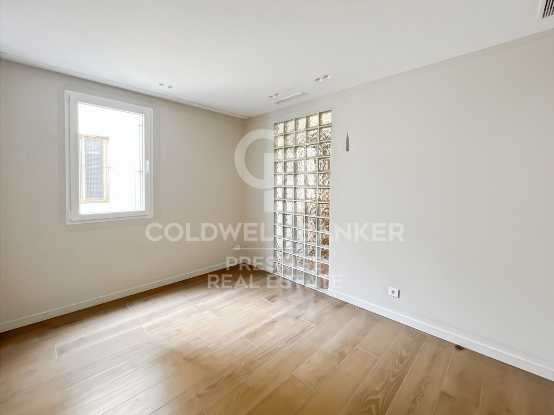 Penthäuser in Barcelona, Spanien 2 Schlafzimmer, 63 m2 Nr. 178641