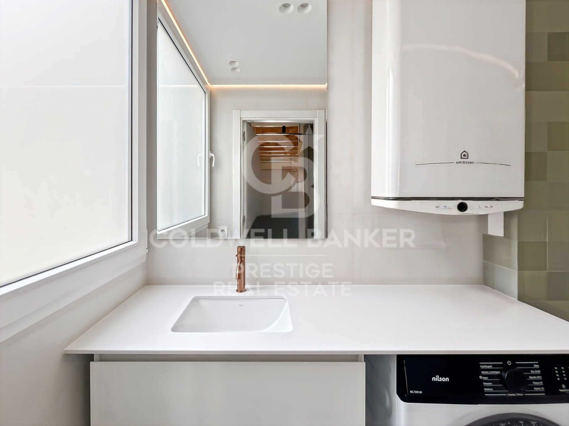 Penthäuser in Barcelona, Spanien 2 Schlafzimmer, 63 m2 Nr. 178641