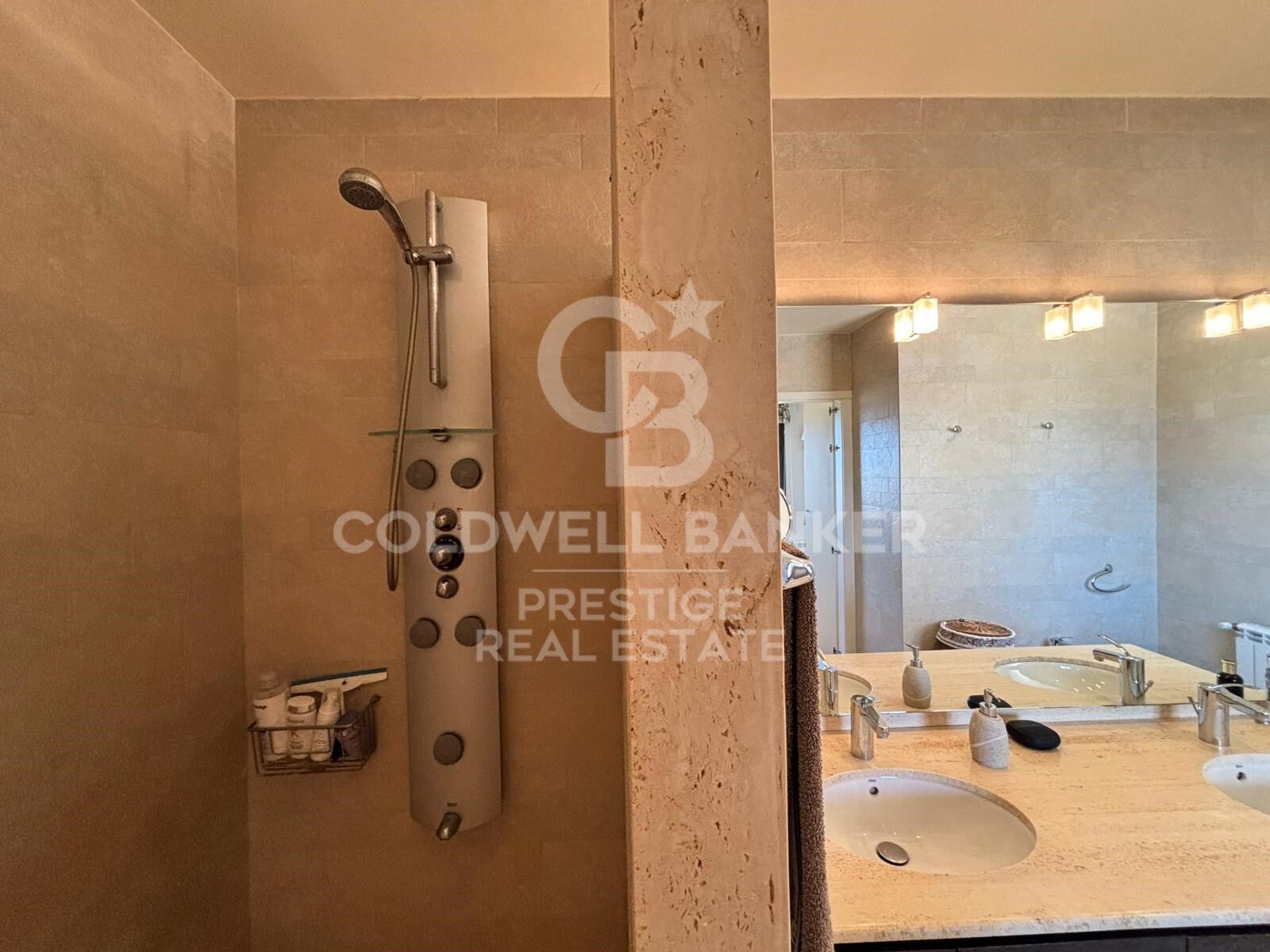 Huvila La Garriga, Barcelona, Espanja 4 makuuhuonetta, 646 m2 No. 178642