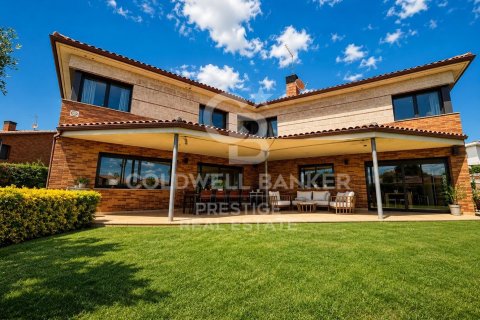 Villa en La Garriga, Barcelona, España 4 dormitorios, 646 m2 No. 178642