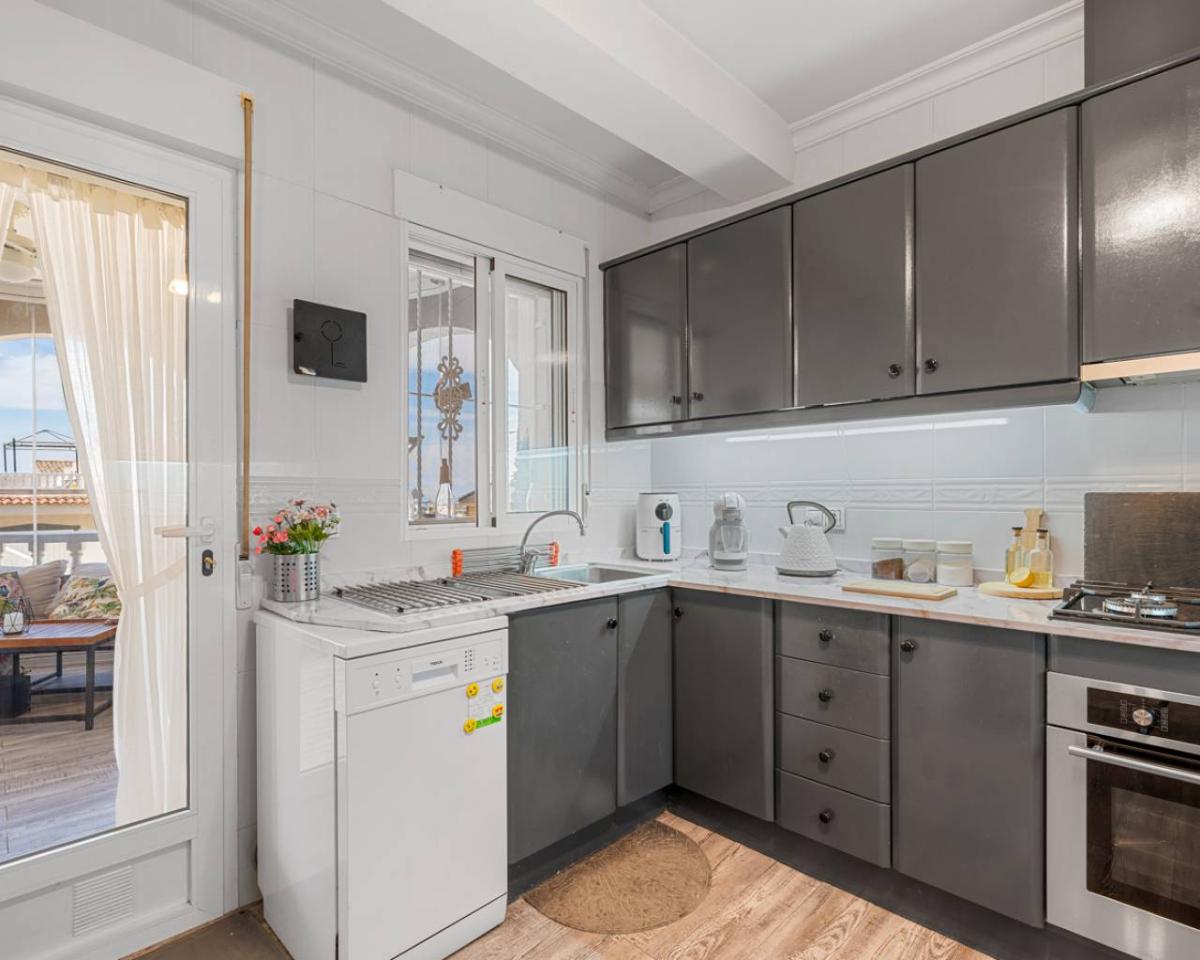 Villa in Benijofar, Alicante, Spanien 6 Schlafzimmer, 274 m2 Nr. 98256