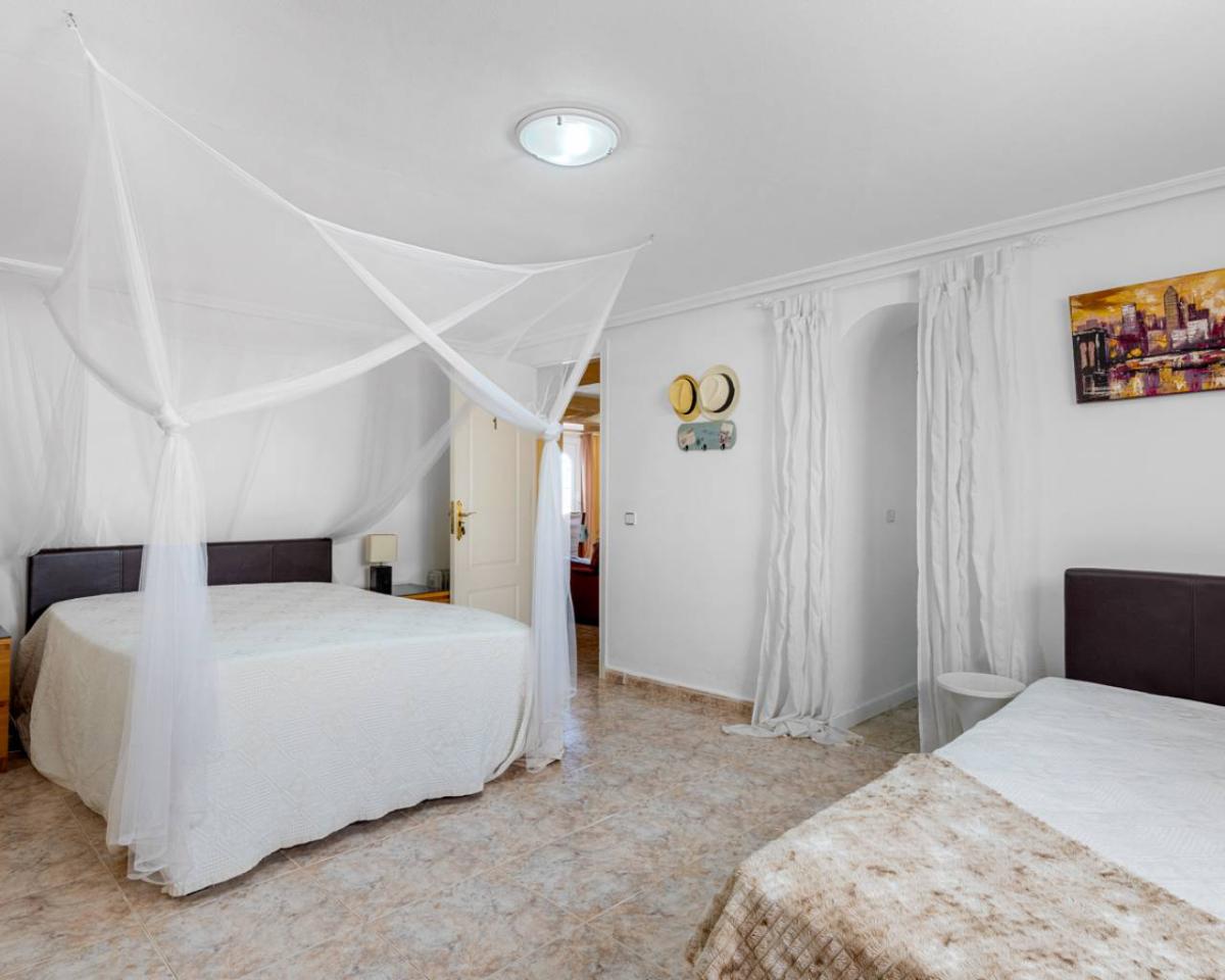 Villa in Benijofar, Alicante, Spanien 6 Schlafzimmer, 274 m2 Nr. 98256