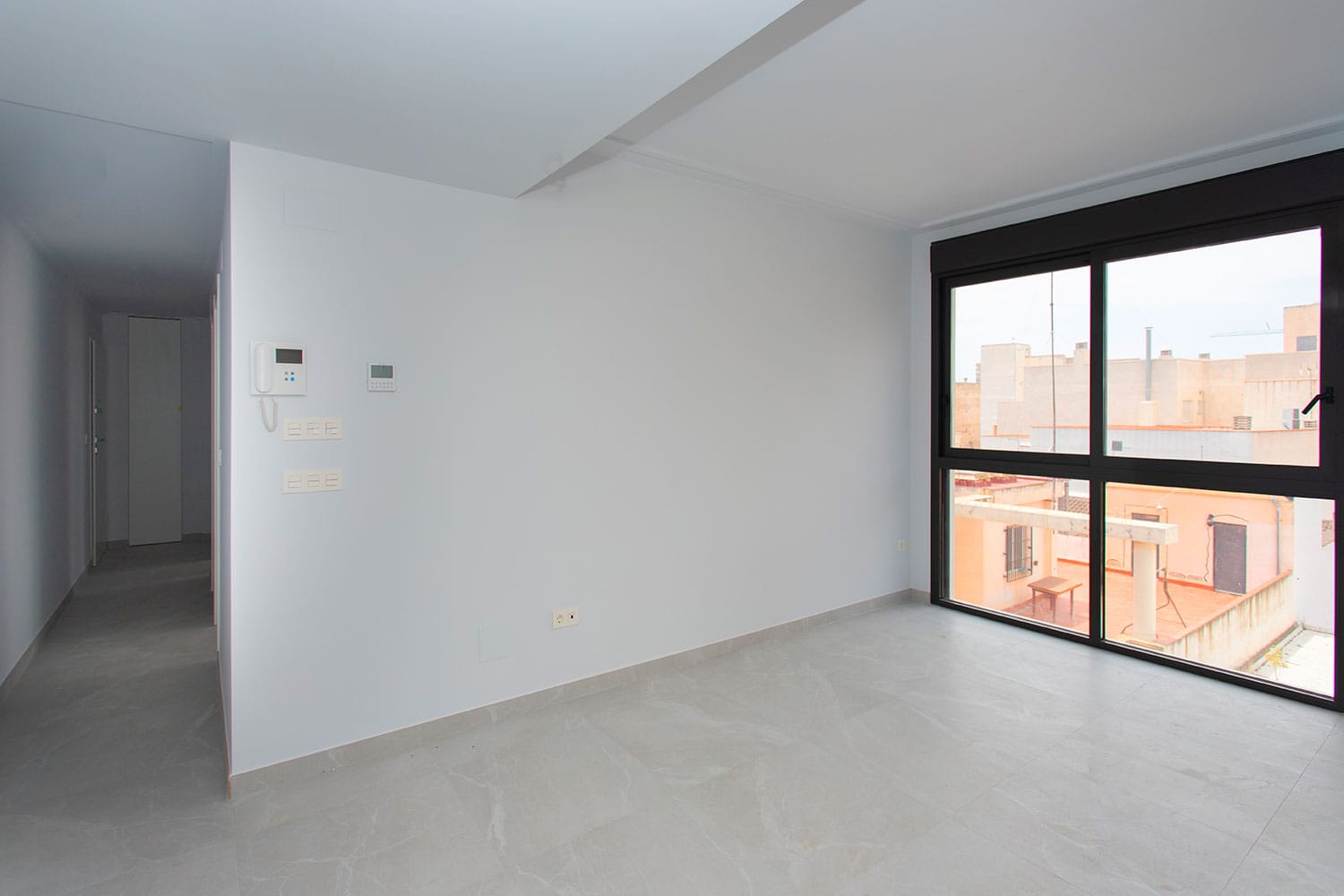 Apartamento en Torrevieja, Alicante, España 2 dormitorios, 88 m2 No. 189620