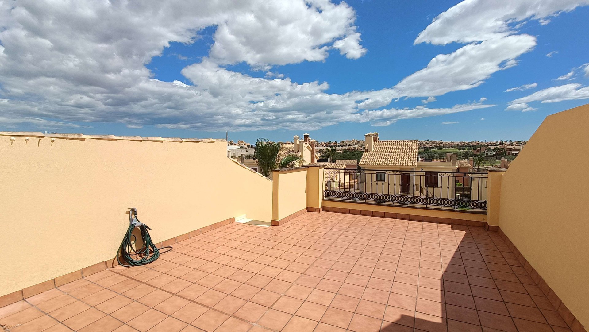 Apartamento en Algorfa, Alicante, España 2 dormitorios, 75 m2 No. 189622