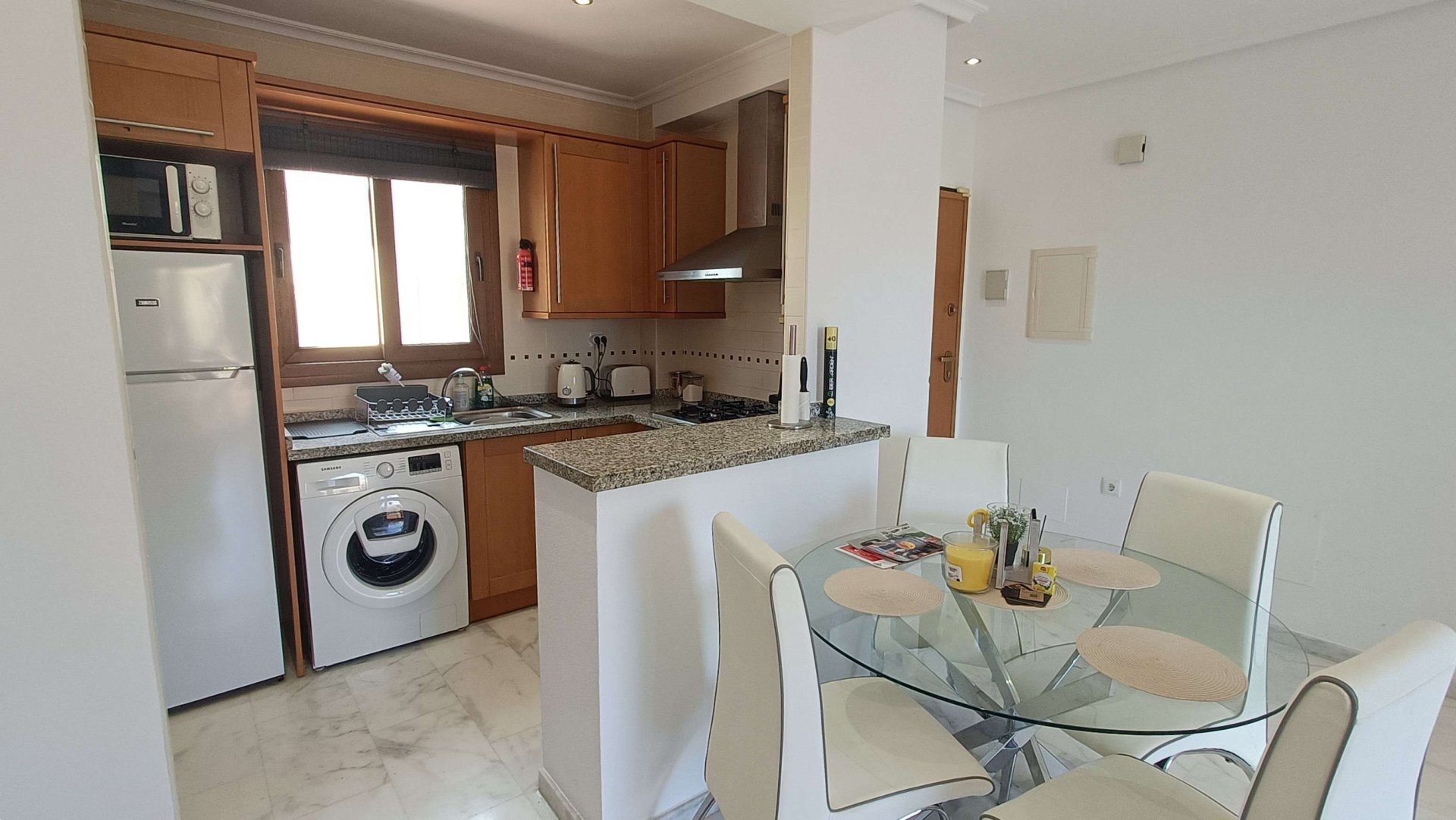 Apartamento en Algorfa, Alicante, España 2 dormitorios, 75 m2 No. 189622