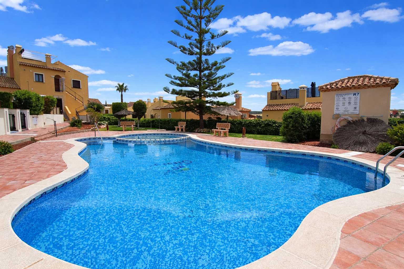 Apartamento en Algorfa, Alicante, España 2 dormitorios, 75 m2 No. 189622