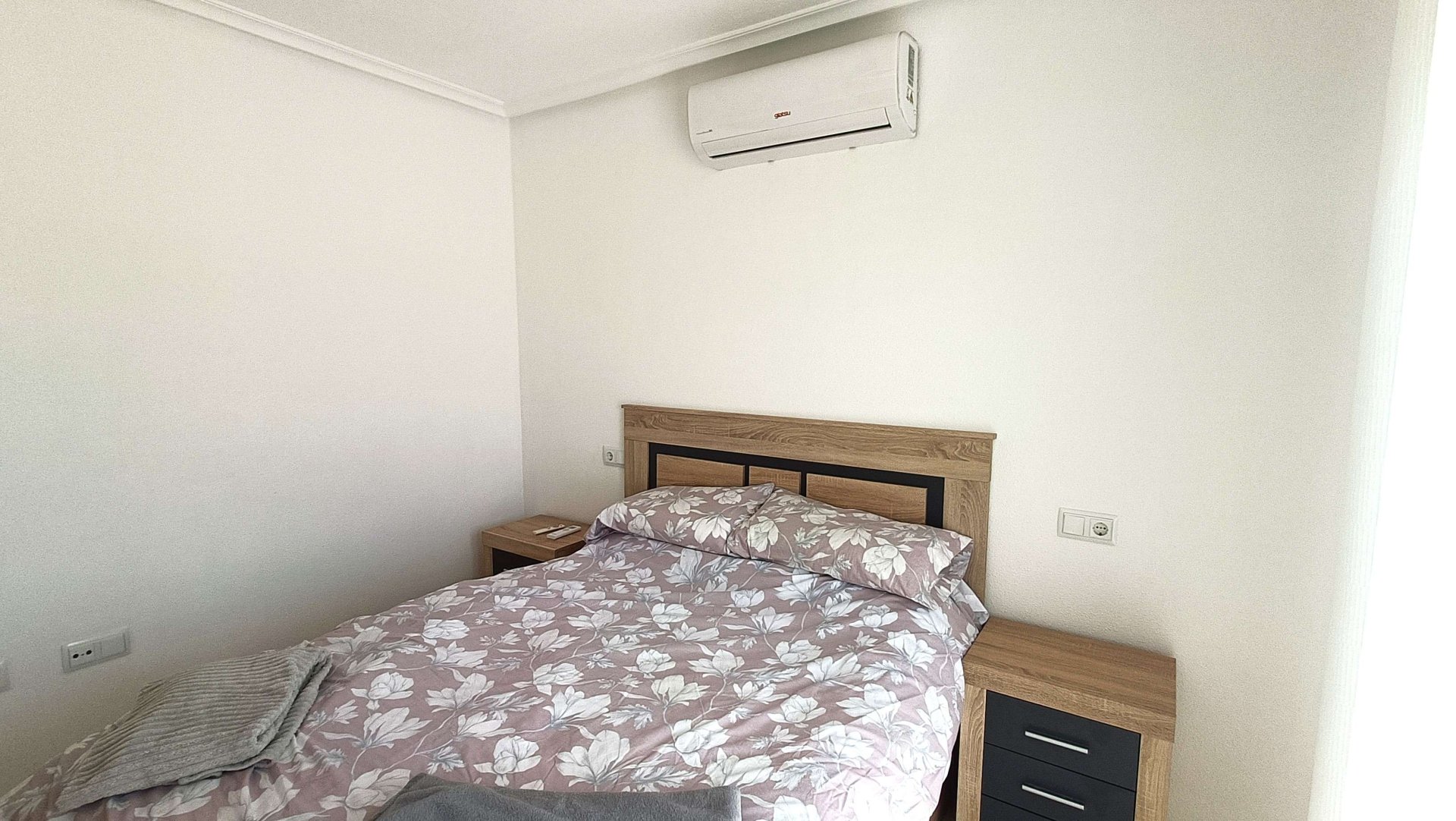Apartamento en Algorfa, Alicante, España 2 dormitorios, 75 m2 No. 189622