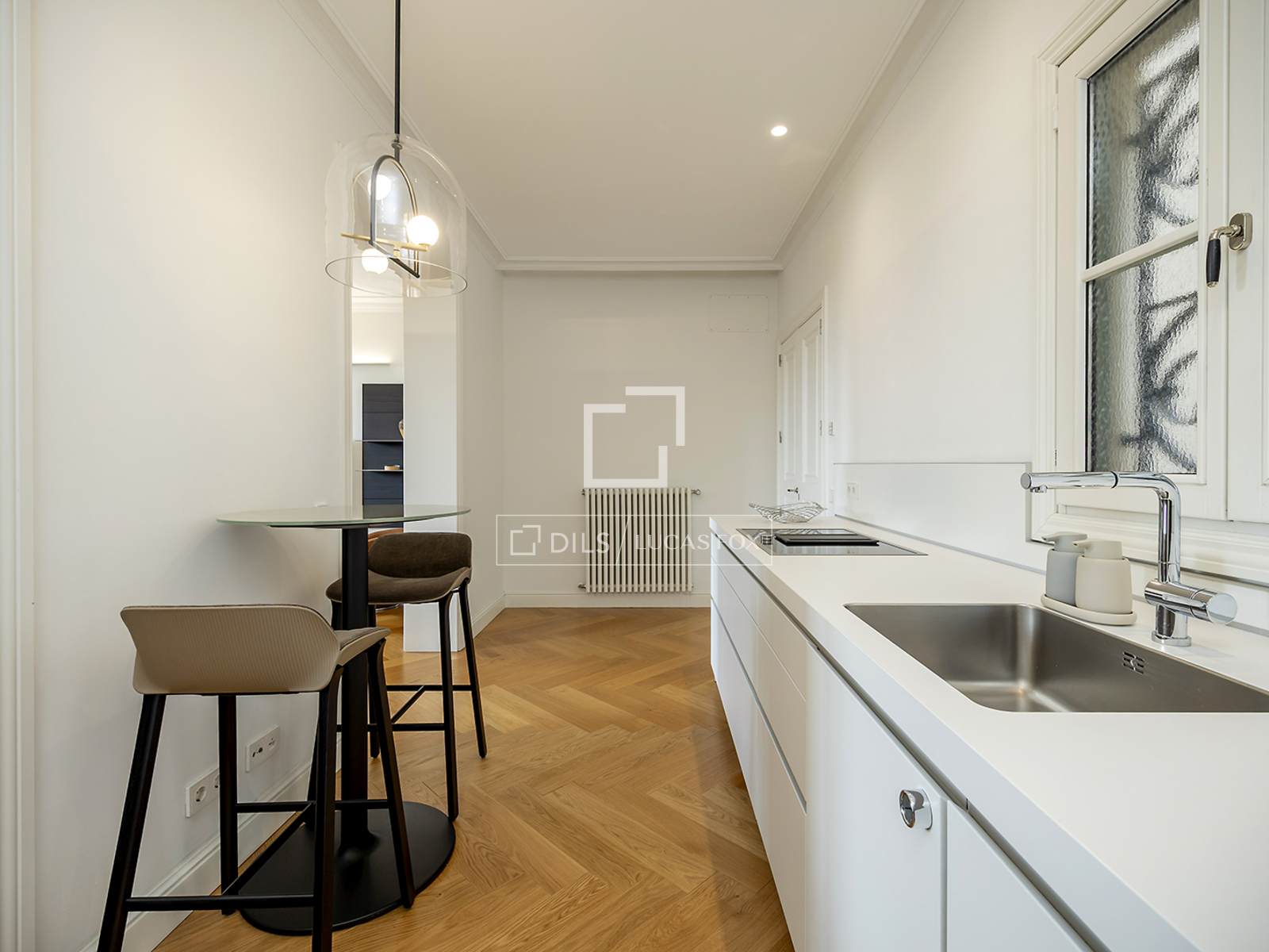 Huoneisto Barcelona, Espanja 3 makuuhuonetta, 190 m2 No. 164628