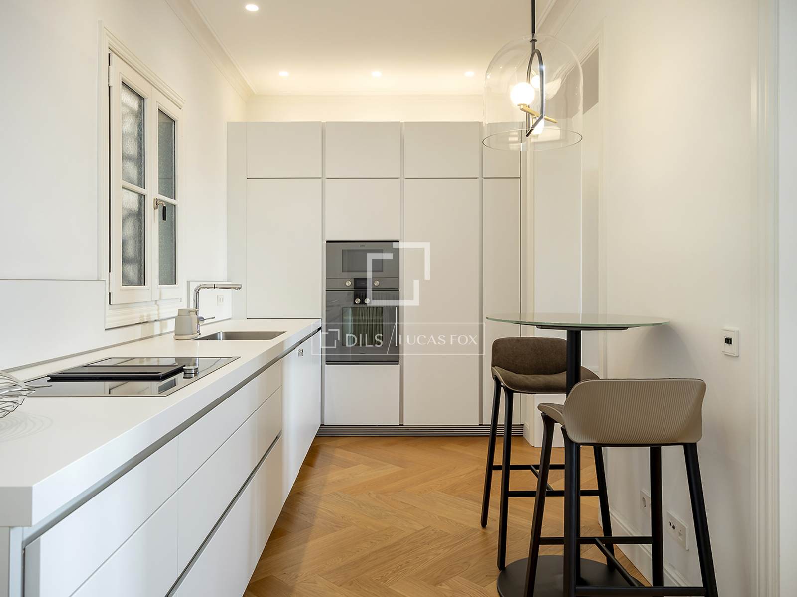 Huoneisto Barcelona, Espanja 3 makuuhuonetta, 190 m2 No. 164628