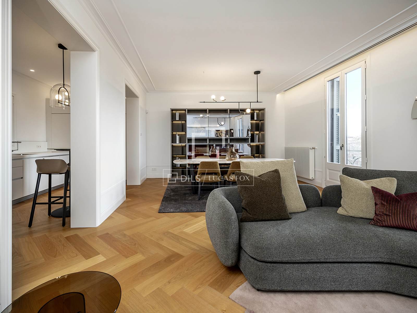 Huoneisto Barcelona, Espanja 3 makuuhuonetta, 190 m2 No. 164628