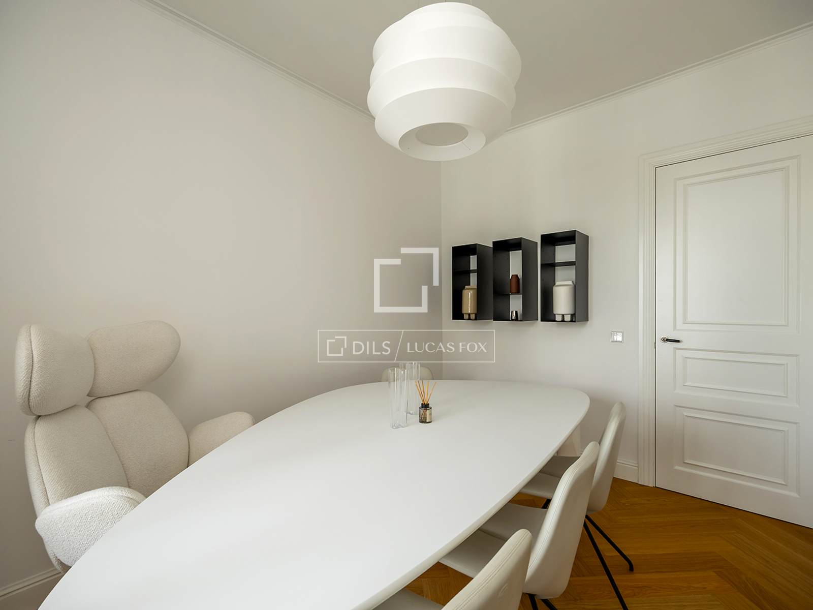 Huoneisto Barcelona, Espanja 3 makuuhuonetta, 190 m2 No. 164628