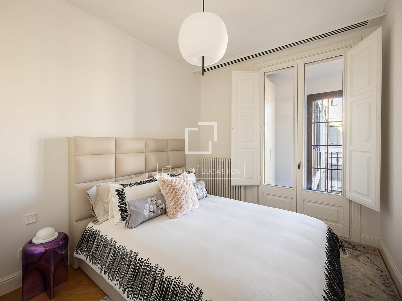 Huoneisto Barcelona, Espanja 3 makuuhuonetta, 190 m2 No. 164628