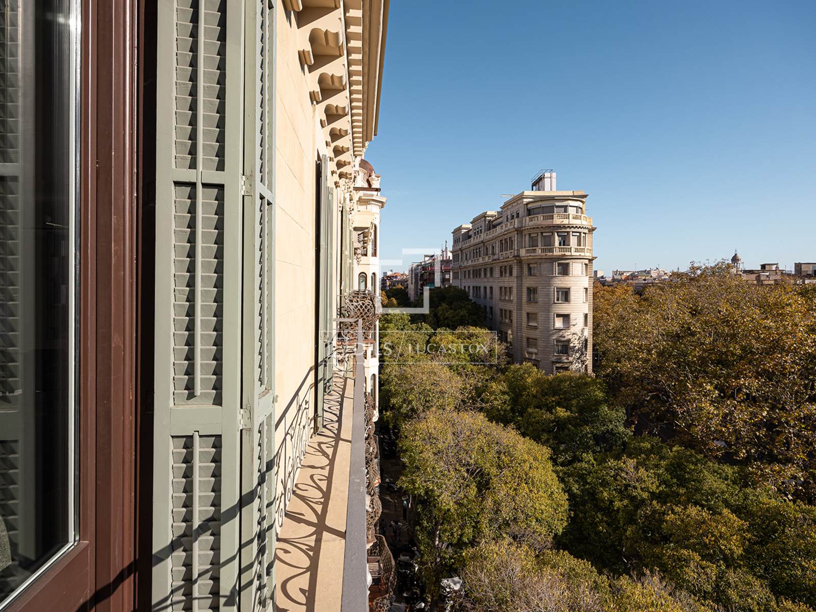 Huoneisto Barcelona, Espanja 3 makuuhuonetta, 190 m2 No. 164628