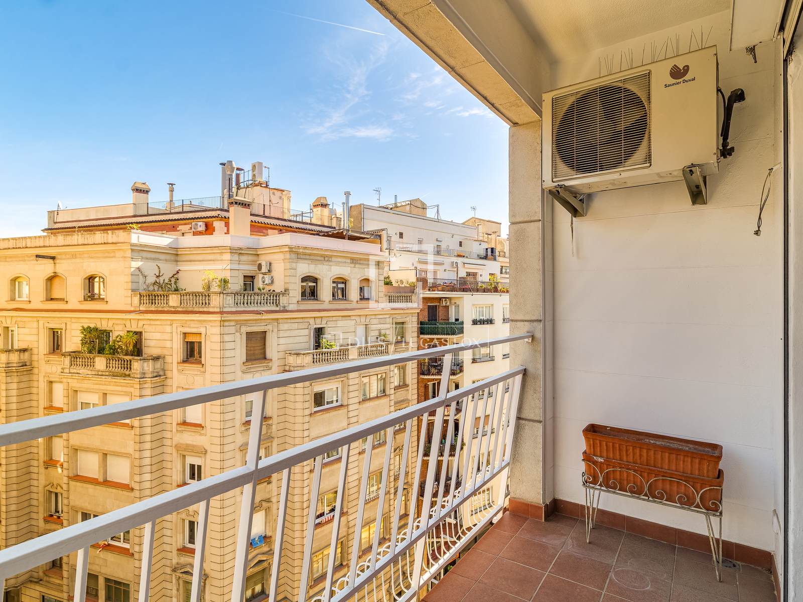 Apartment à Barcelona, Espagne 3 chambres, 115 m2 No. 164633