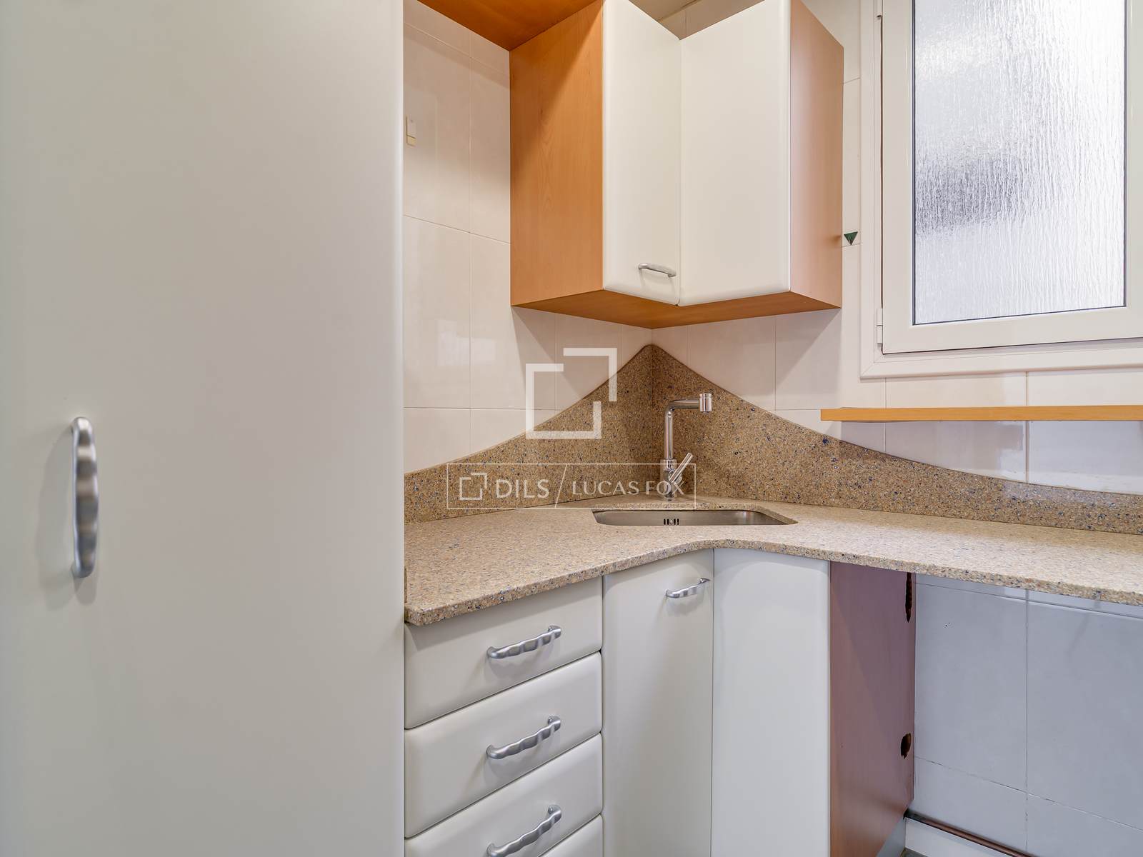 Apartment à Barcelona, Espagne 3 chambres, 115 m2 No. 164633