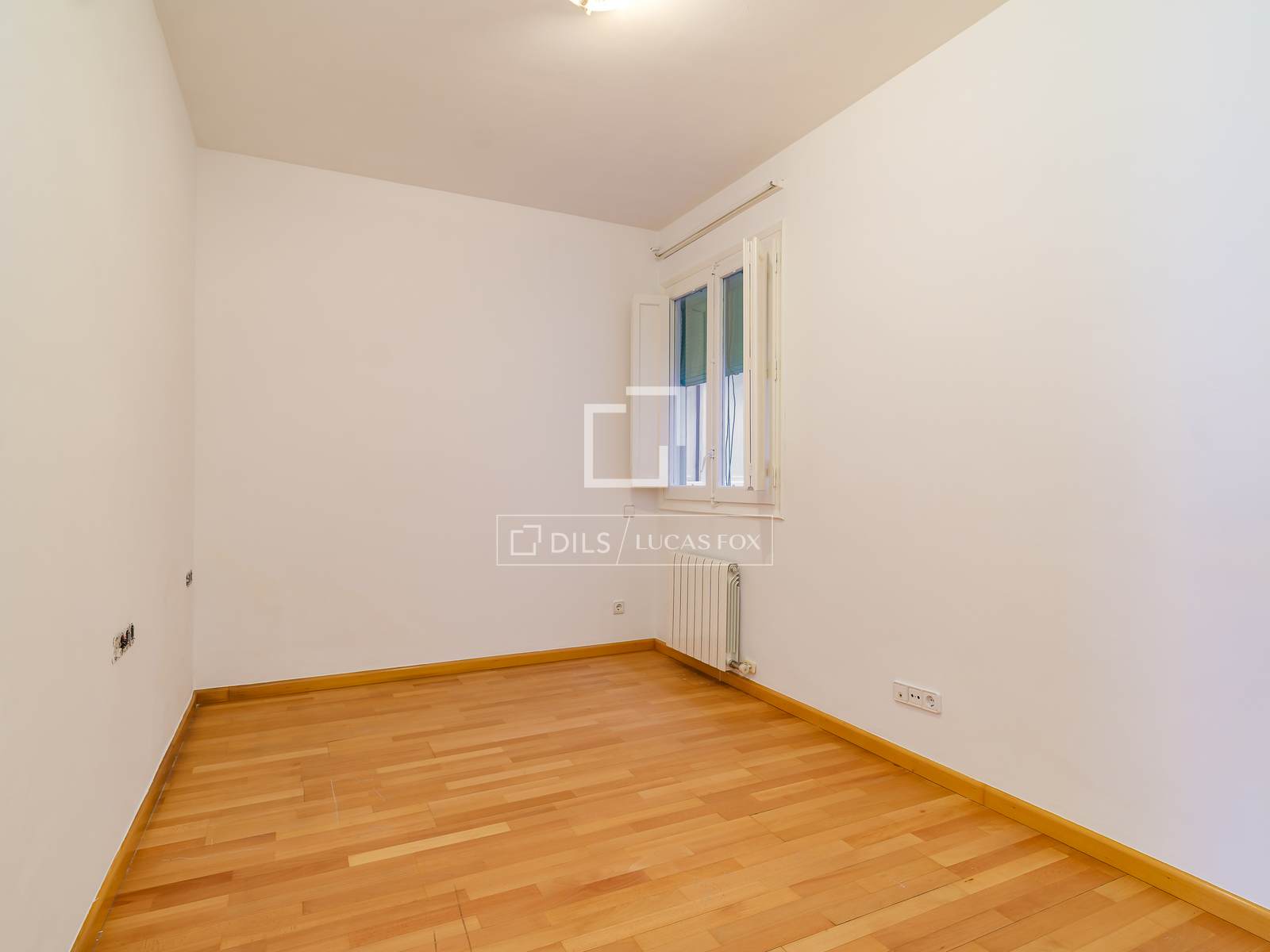 Apartment à Barcelona, Espagne 3 chambres, 115 m2 No. 164633