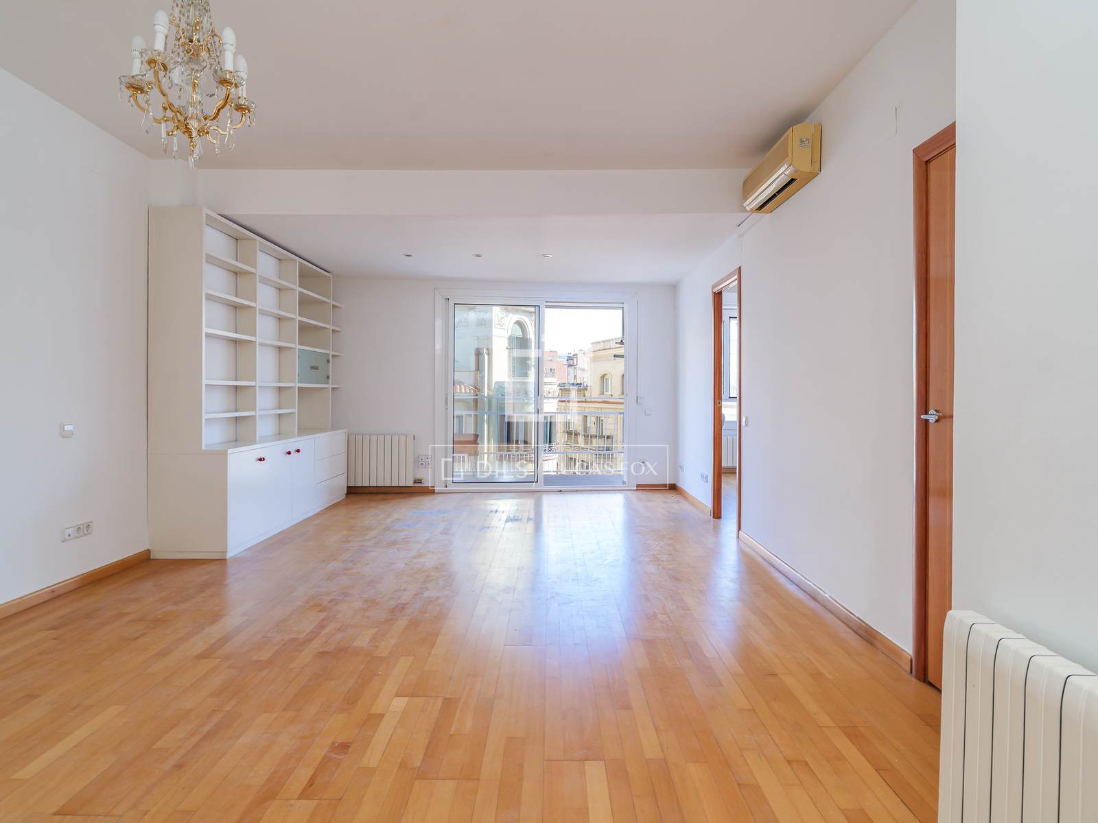 Apartment à Barcelona, Espagne 3 chambres, 115 m2 No. 164633