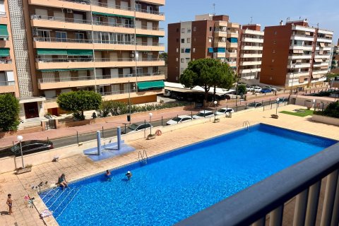 Lägenhet i Punta Prima, Alicante, Spanien 2 sovrum, 66 kvm. Nr. 196982