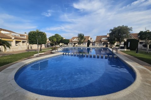 Bungalow in La Zenia, Alicante, Spain 3 bedrooms, 90 sq.m. No. 140490