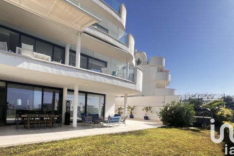 Apartment à Fuengirola, Malaga, Espagne 3 chambres, 400 m2 No. 152385