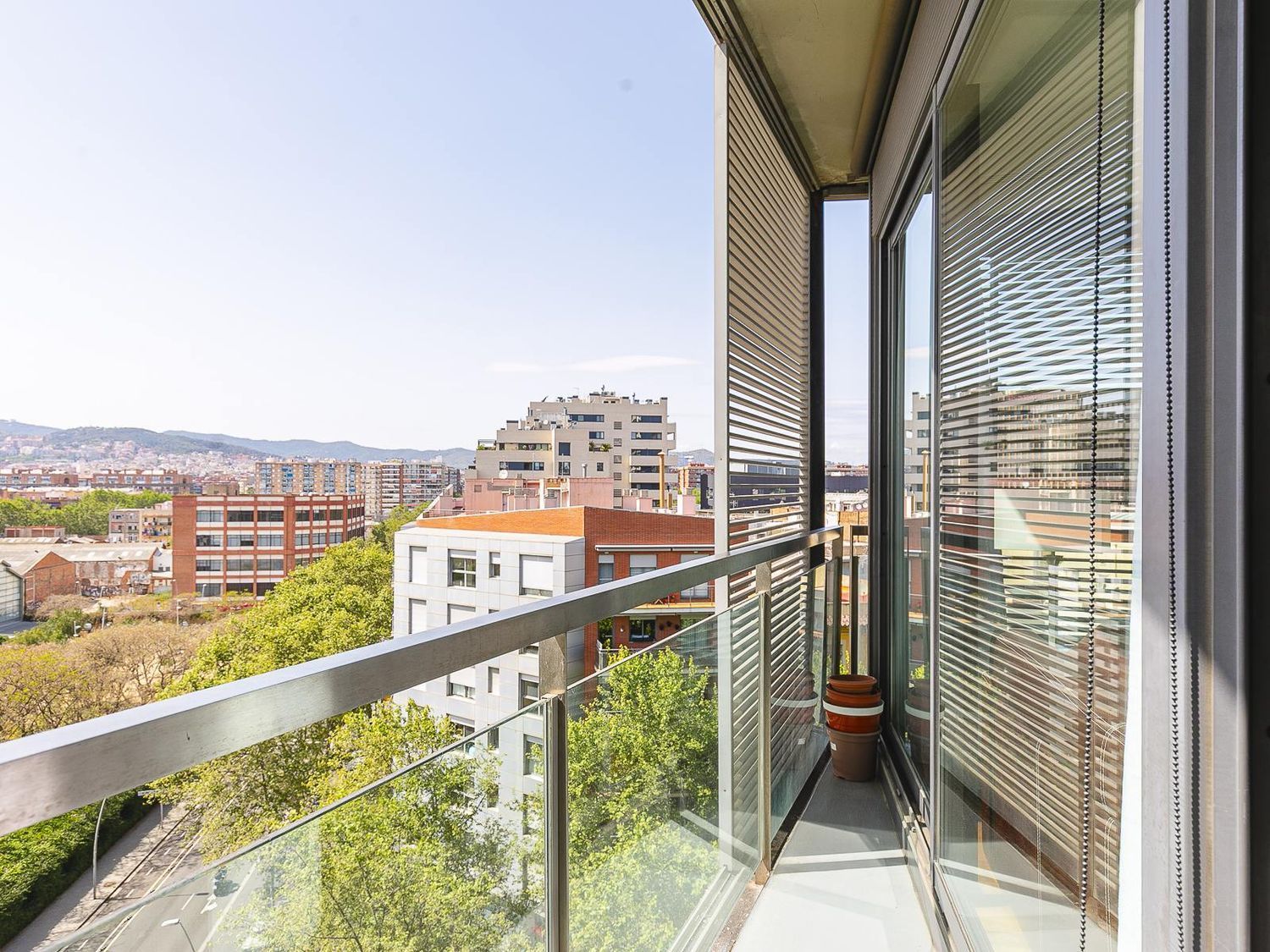 Apartment in Barcelona, Spain 2 bedrooms, 73 sq.m. No. 167832