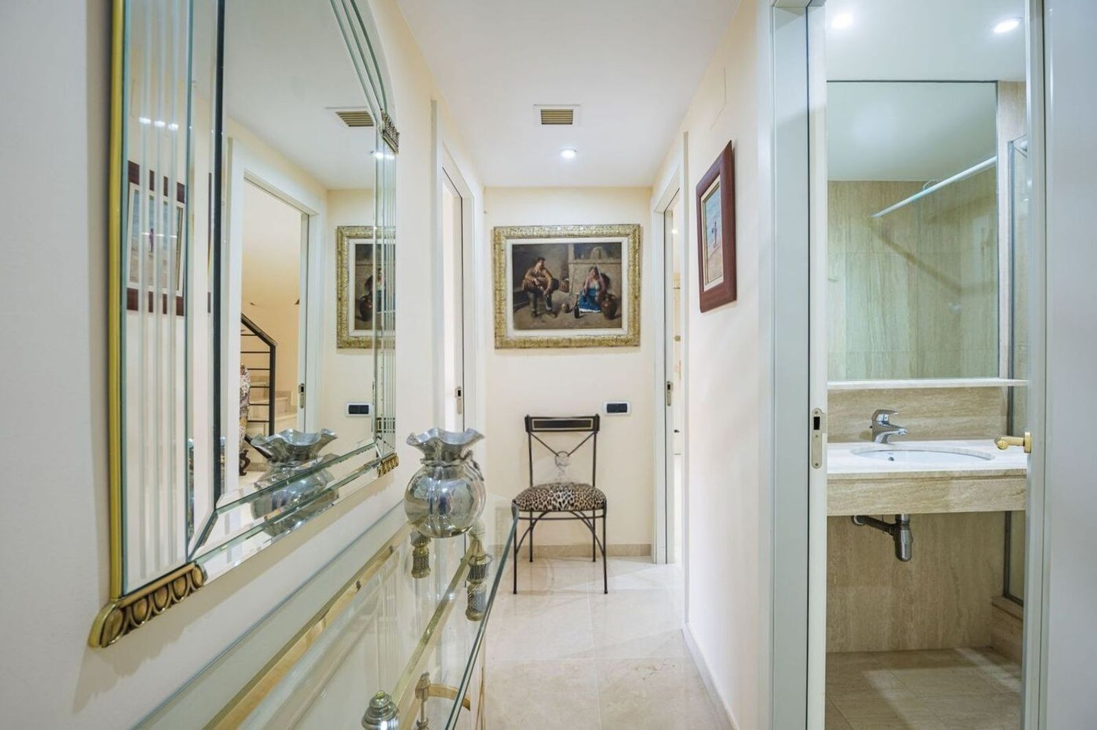 Apartamento en Sitges, Barcelona, España 4 dormitorios, 273 m2 No. 167828