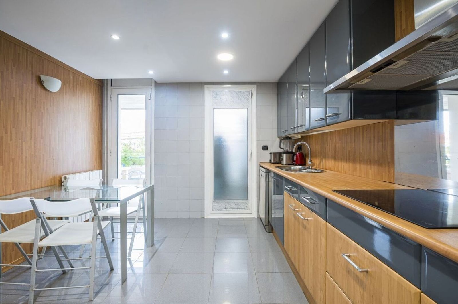 Apartamento en Sitges, Barcelona, España 4 dormitorios, 273 m2 No. 167828