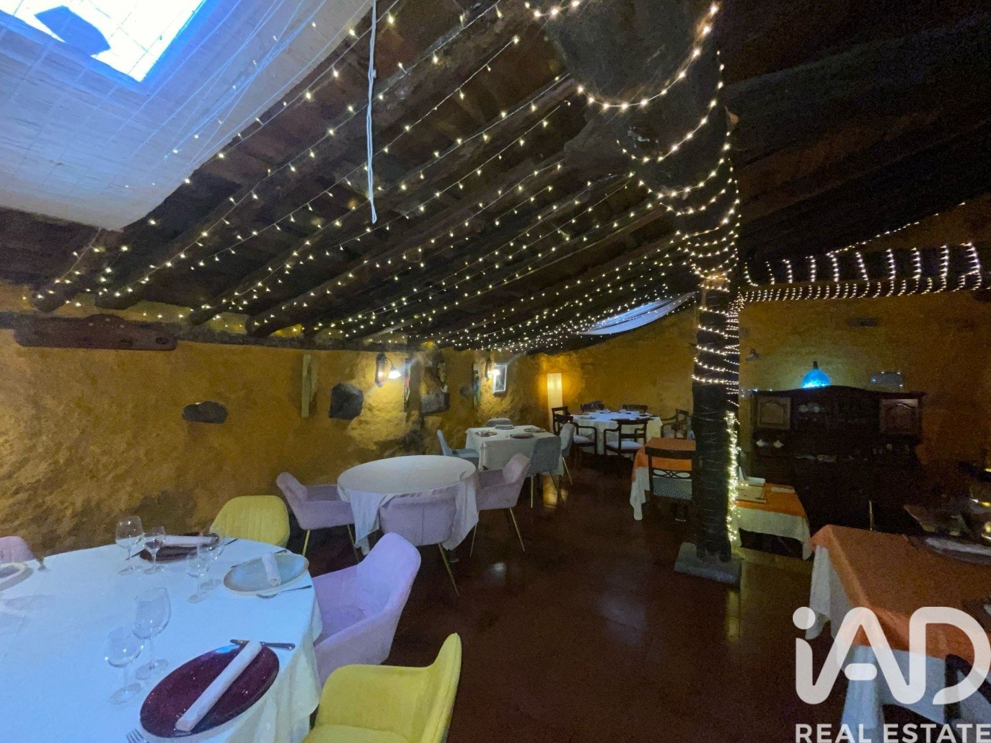 Commercial property à Becerril de la Sierra, Madrid, Espagne 169 m2 No. 173397