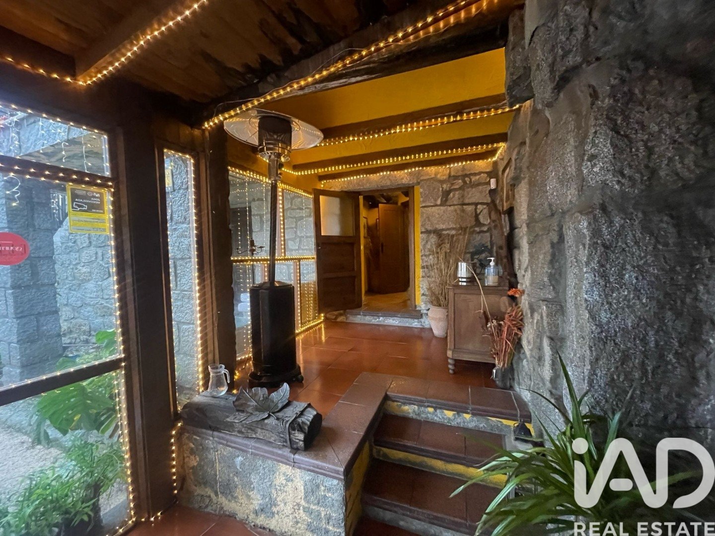 Commercial property à Becerril de la Sierra, Madrid, Espagne 169 m2 No. 173397
