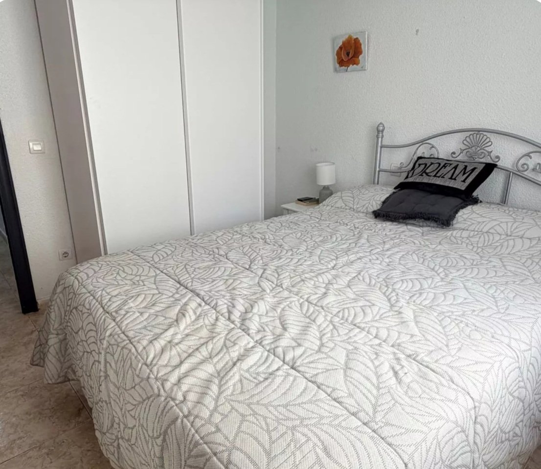 Apartamento en Villamartin, Alicante, España 4 dormitorios,  No. 189919