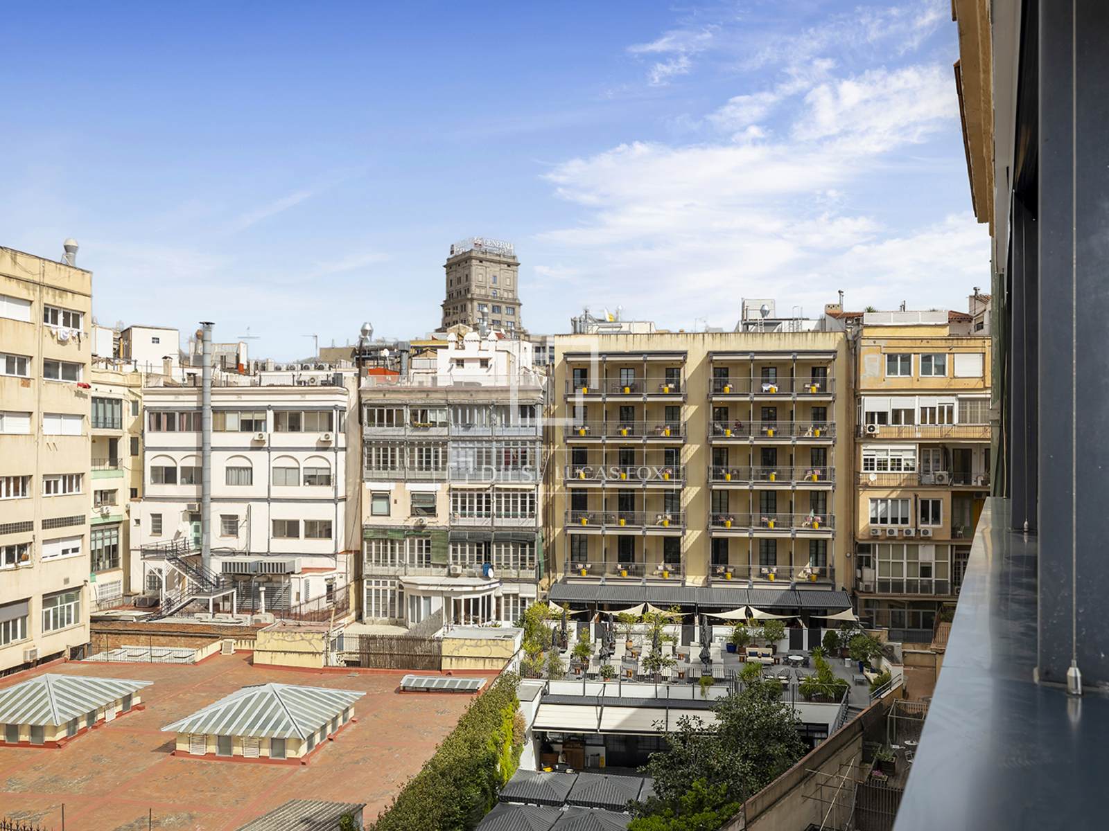 Apartament w Barcelona, Hiszpania 3 sypialnie, 132 mkw. nr 150465