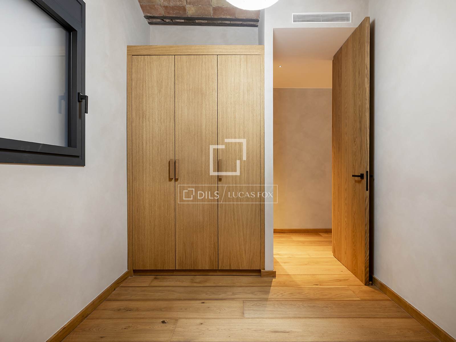 Apartament w Barcelona, Hiszpania 3 sypialnie, 132 mkw. nr 150465