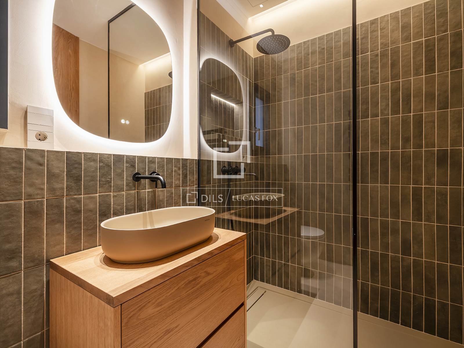 Apartament w Barcelona, Hiszpania 3 sypialnie, 132 mkw. nr 150465