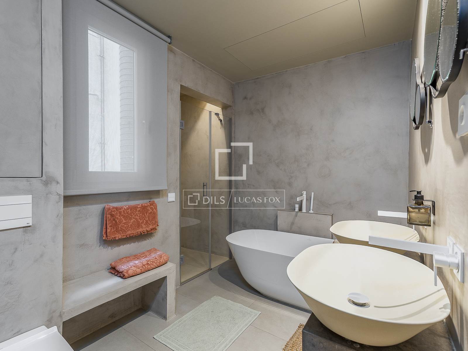 Квартира в Барселона, Испания 3 спальни, 105м2 №150464