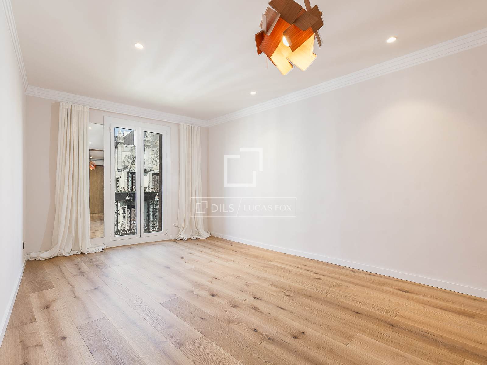 Wohnung in Barcelona, Spanien 2 Schlafzimmer, 90 m2 Nr. 150462