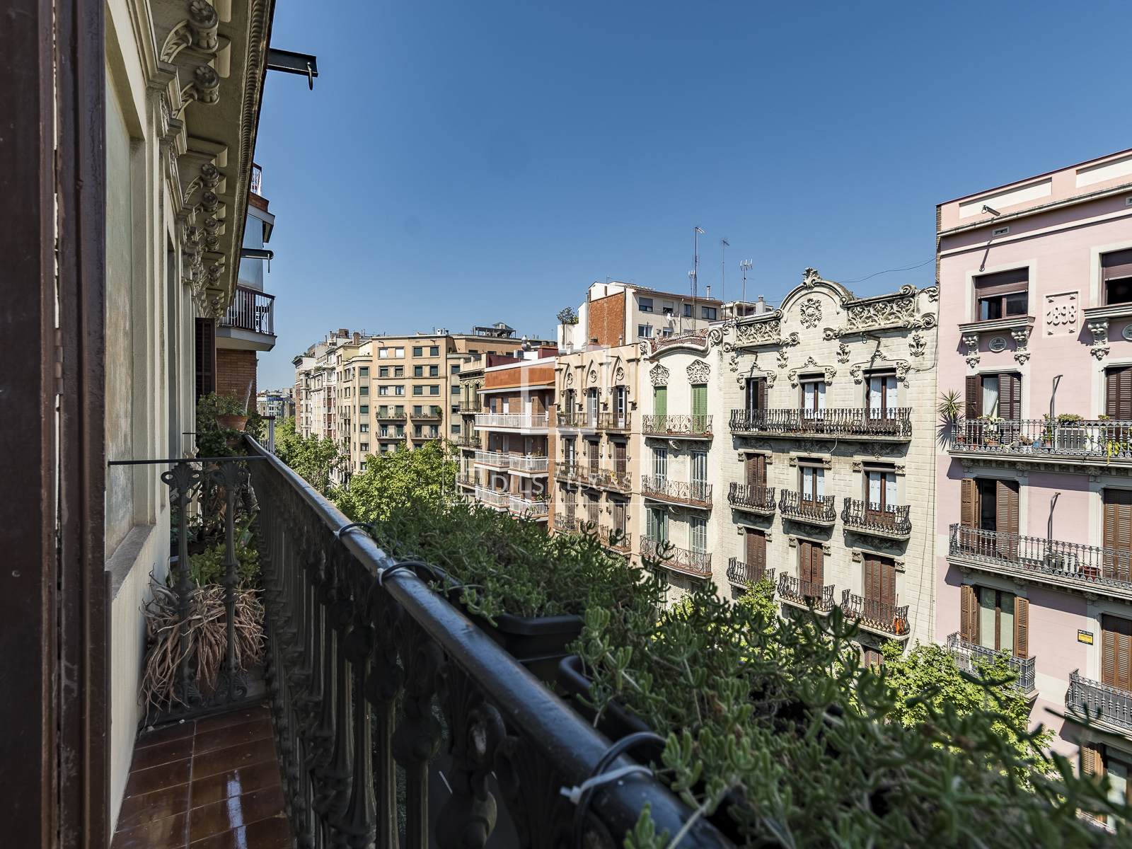 Wohnung in Barcelona, Spanien 2 Schlafzimmer, 90 m2 Nr. 150462